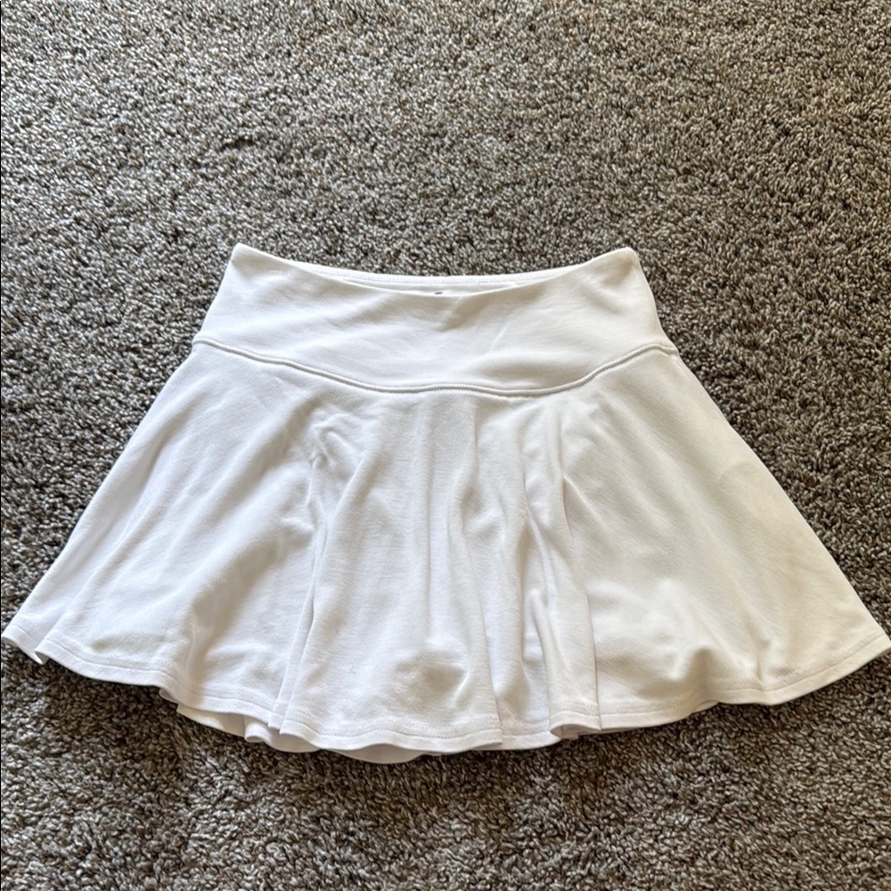 Hollister White Mini Skater Skorts